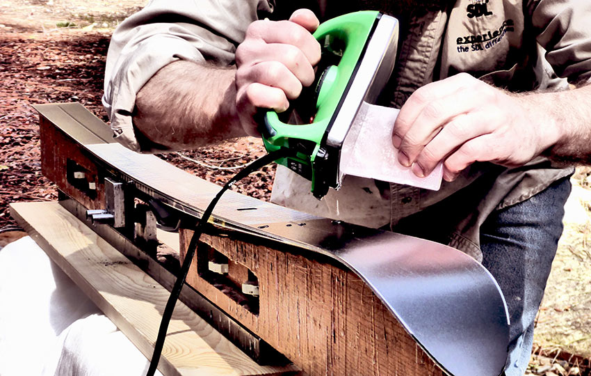 Waxing cross-country skis