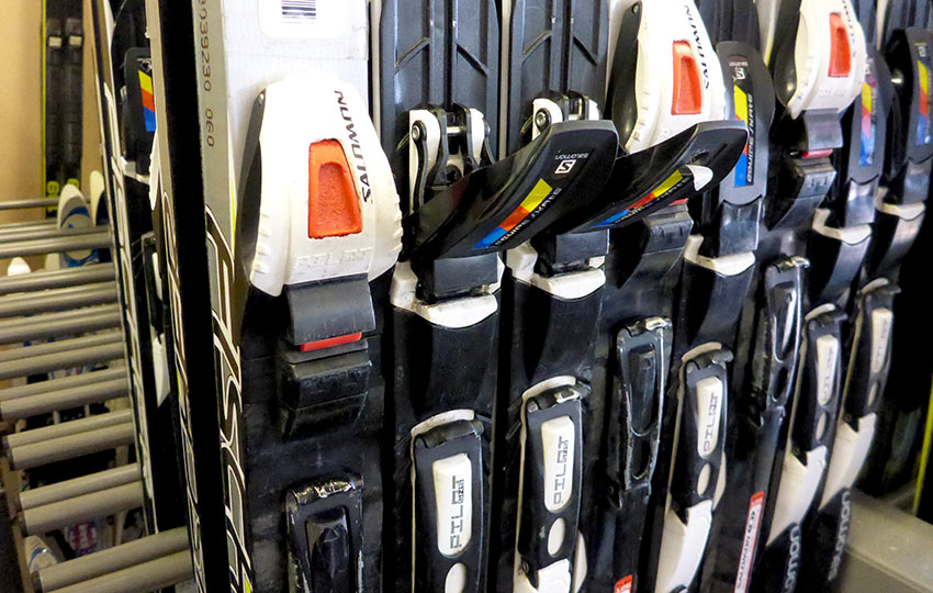 Xc Skiing Explained Part 4 Classic Cross Country Ski Bindings